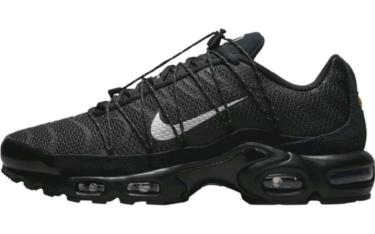 Air Max Plus ‘Black Metallic Silver’