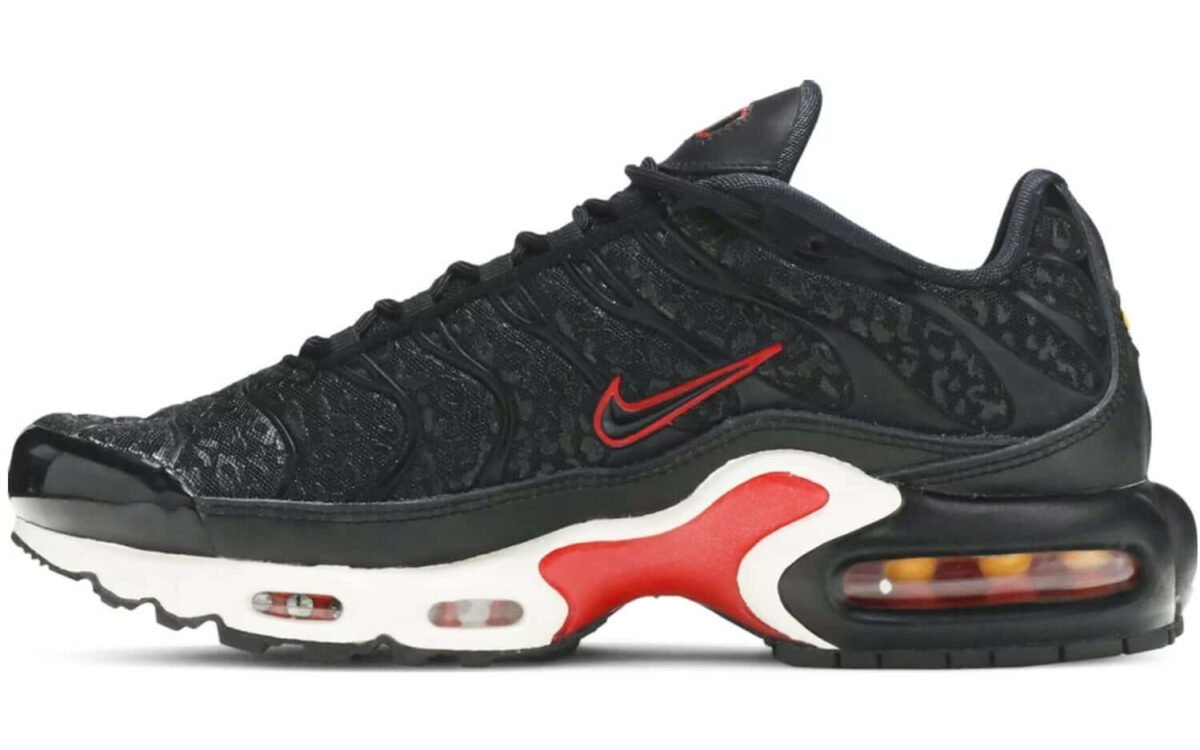 Women’s Air Max Plus TN ‘Black Red’